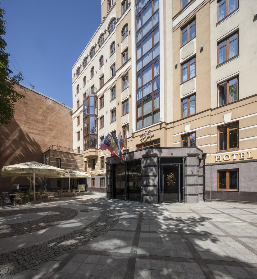 Aglaya Hotel & Courtyard San Pietroburgo Esterno foto